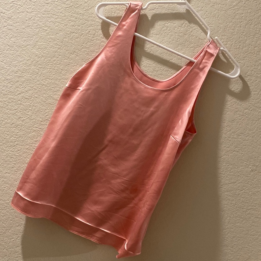 Women’s pink tank top size 12 made in France. Satin tanktop